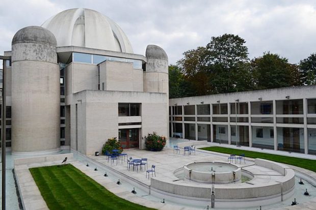 برترین کالج‌ های دنیا برای تحصیل زنان