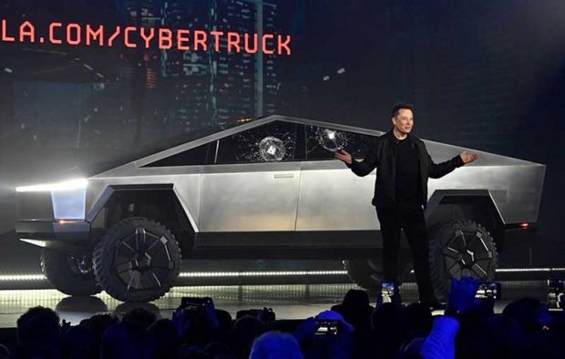 تسلا سایبرتراک خلافکاران شهر دبی را تعقیب خواهد کرد 3 تسلا سایبرتراک