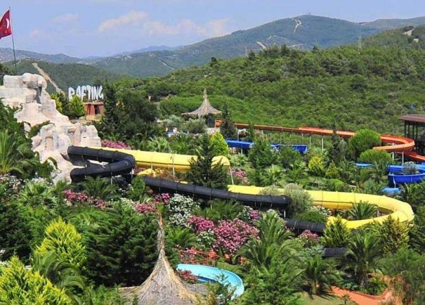 پارک آبی آدالند در شهر کوش آداسی را بیشتر بشناسید 10 پارک آبی آدالند