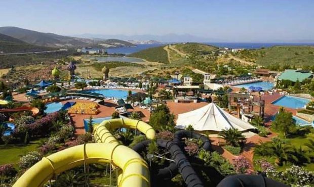 پارک آبی آدالند در شهر کوش آداسی را بیشتر بشناسید 4 پارک آبی آدالند