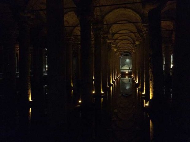 آب انبار باسیلیکا مرموزترین بنای شهر استانبول 6 آب انبار باسيليكا