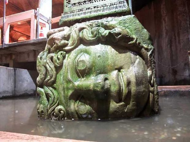 آب انبار باسیلیکا مرموزترین بنای شهر استانبول 8 آب انبار باسيليكا