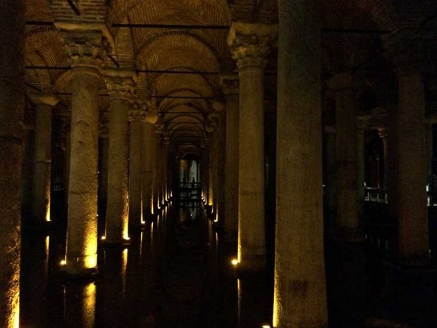 آب انبار باسیلیکا مرموزترین بنای شهر استانبول 7 آب انبار باسيليكا