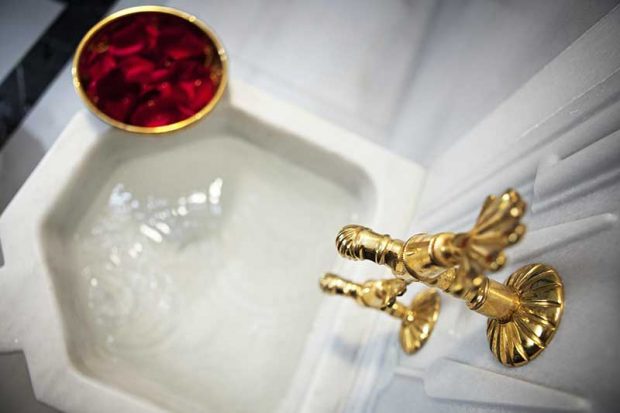 حمام خرم سلطان در ایاصوفیه استانبول را تماشا کنید 11 حمام خرم سلطان