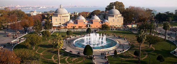 حمام خرم سلطان در ایاصوفیه استانبول را تماشا کنید 2 حمام خرم سلطان