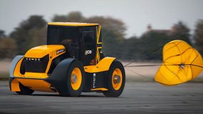 JCB Fastrac Two سریع‌ ترین تراکتور دنیا