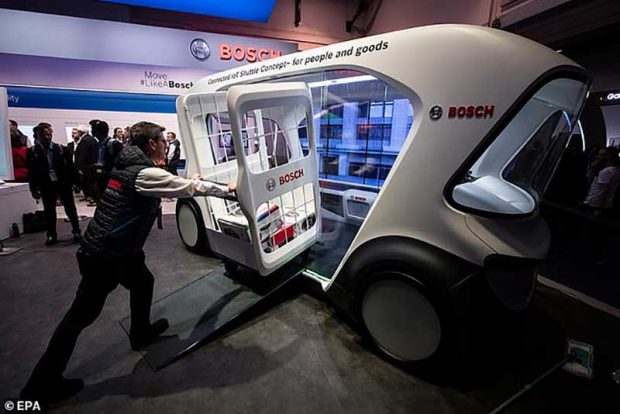 اتوبوس برقی خودران