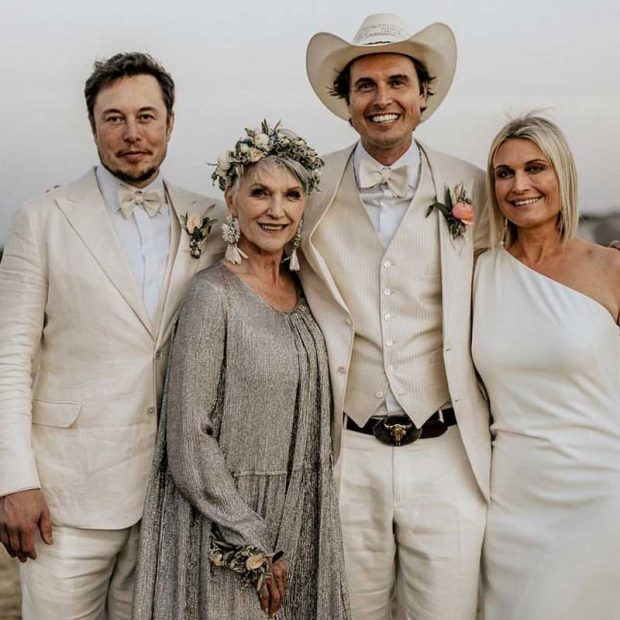 مادر ایلان ماسک مدل معروف آمریکایی را بیشتر بشناسید 5 مادر ایلان ماسک