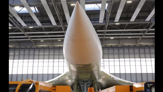 نگاهی به پرواز آزمایشی بمب افکن توپولوف 160 روسیه + عکس 5 بمب افکن توپولوف 160