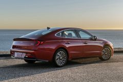 نگاهی به سوناتا هیبریدی 2020 sonata hybrid با سقف خورشیدی 7 سوناتا هیبریدی 2020 sonata hybrid