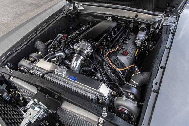 موستانگ مک Mustang Mach 1 هیتمن را تماشا کنید 6 موستانگ مک Mustang Mach 1