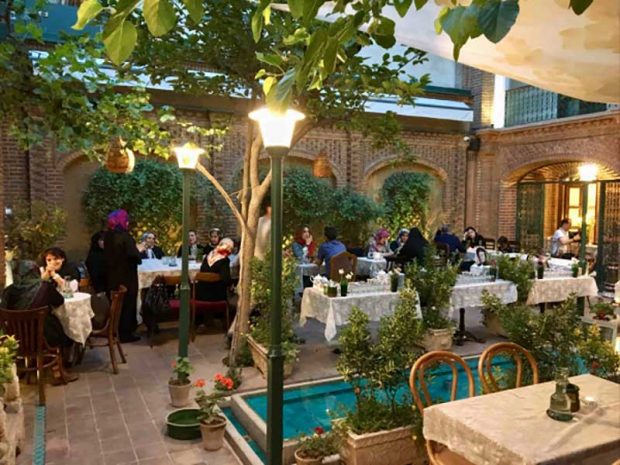 خانه فاموری تهران کجاست ؟ 3 خانه فاموری تهران