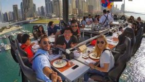 رستوران دینر این د اسکای Dinner In The Sky