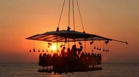 رستوران دینر این د اسکای Dinner In The Sky