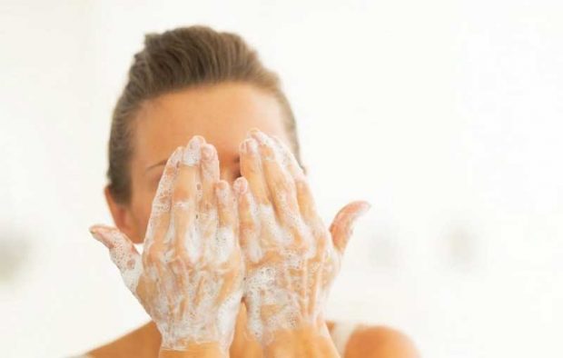 چگونه زیبایی بدون آرایش امکان پذیر خواهد شد؟ 7 زیبایی بدون آرایش