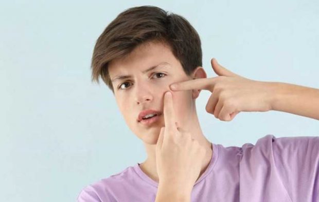 بهترین روشها برای مراقبت از پوست آقایان 5 مراقبت از پوست آقایان