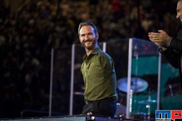 نگاهی به زندگی نیک ووییچیچ Nick Vujicic از تولد تا اوج موفقیت 7 نیک ووییچیچ Nick Vujicic