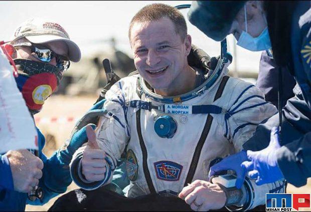 تصاویری دیدنی از لحظه فرود فضانوردان روی زمین 5 لحظه فرود فضانوردان روی زمین