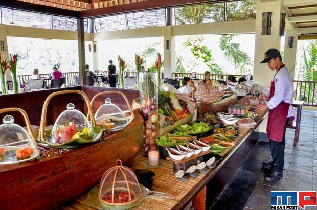 هنگینگ گاردن بالی Hanging Gardens of Bali