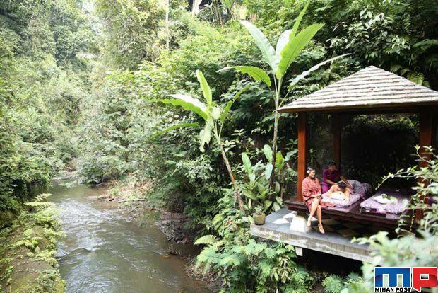 هنگینگ گاردن بالی Hanging Gardens of Bali