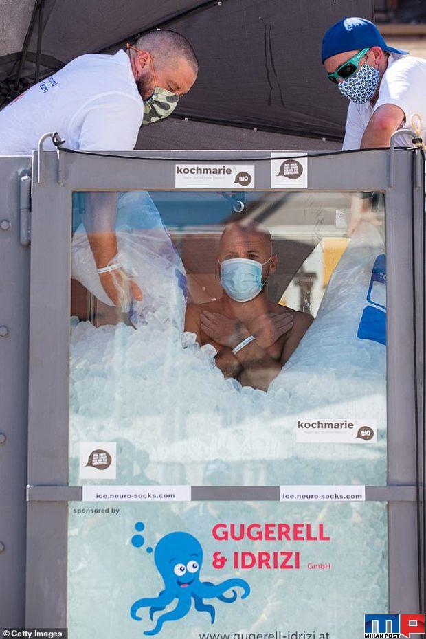 رکورد نشستن در یخ توسط جوزف کوبرل از اتریش شکسته شد 5 رکورد نشستن در یخ