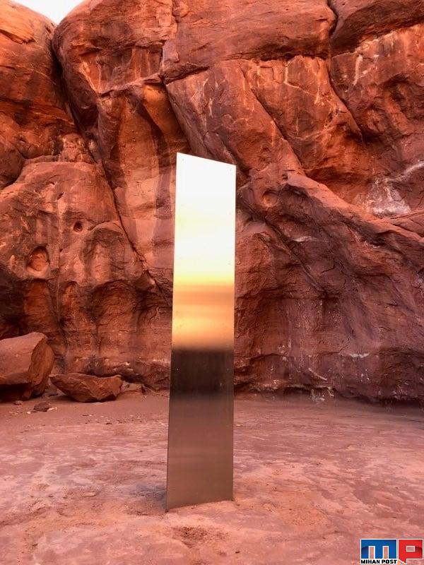 شئ فلزی مرموز بیابان ایالت یوتا آمریکا