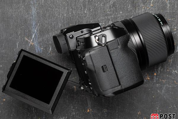 دوربین مدیوم فرمت GFX 100S توسط فوجی فیلم معرفی شد 4 دوربین مدیوم فرمت GFX 100S