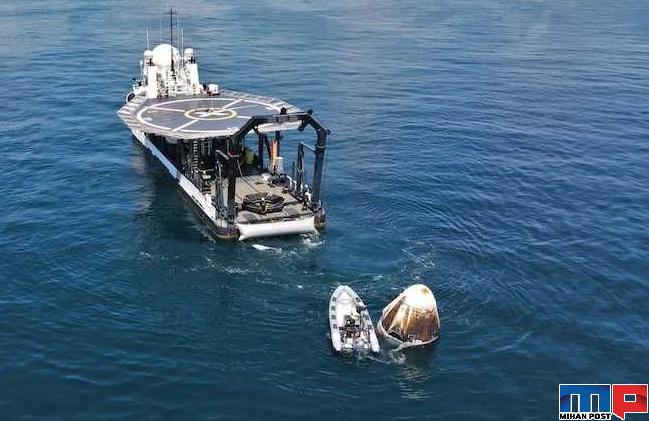 نسل جدید کپسول باری اسپیس ایکس بدون مشکل فرود آمد 7 نسل جدید کپسول باری اسپیس ایکس