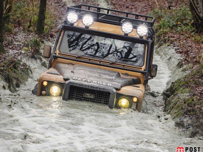 معرفی مشخصات ویژه لندروور دیفندر V8 تروفی + عکس 6 لندروور دیفندر V8