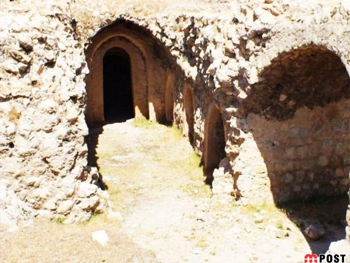 قلعه هزار درب ایلام، یکی از عجیب ترین پادگان های نظامی دوره ساسانی 3 قلعه هزار درب ایلام