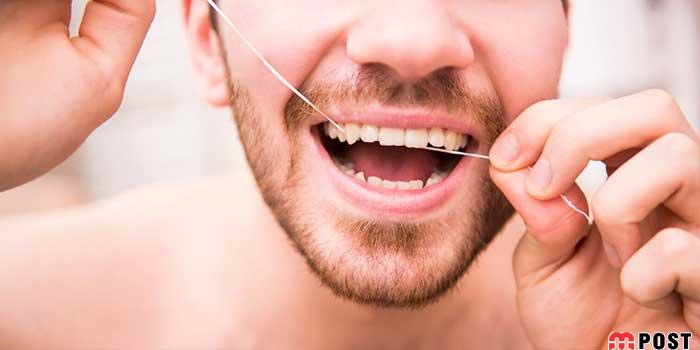 استفاده از نخ دندان قبل از مسواک زدن چه فایده هایی دارد؟ 2 استفاده از نخ دندان