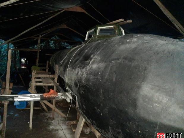 کشف زیردریایی کارتل های مواد مخدر حامل مواد قاچاق در جنگل های کلمبیا 5 زیردریایی کارتل های مواد مخدر