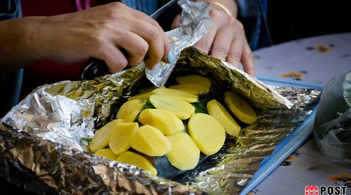 آیا استفاده از فویل در آشپزی روشی سالم و ایمن است؟ 3 استفاده از فویل در آشپزی