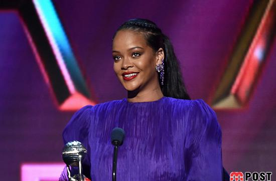 سلبریتی های ورزشکار که به طور مداوم ورزش می کنند 9 سلبریتی های ورزشکار