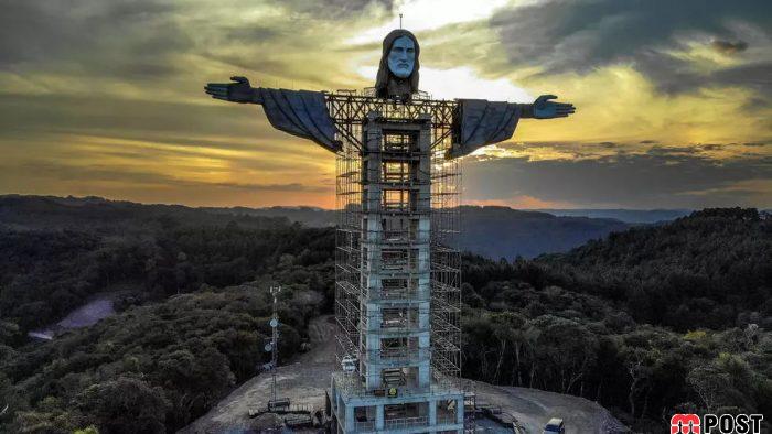 بلندترین مجسمه عیسی مسیح در جهان با ارتفاع ۴۳ متر 4 بلندترین مجسمه عیسی مسیح