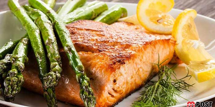 معرفی مواد غذایی چربی سوز که به کاهش وزن کمک می کند 4 مواد غذایی چربی سوز