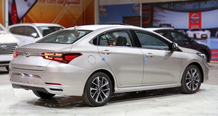 مشخصات و شرایط فروش چری آریزو ۶ 3 چری آریزو 6