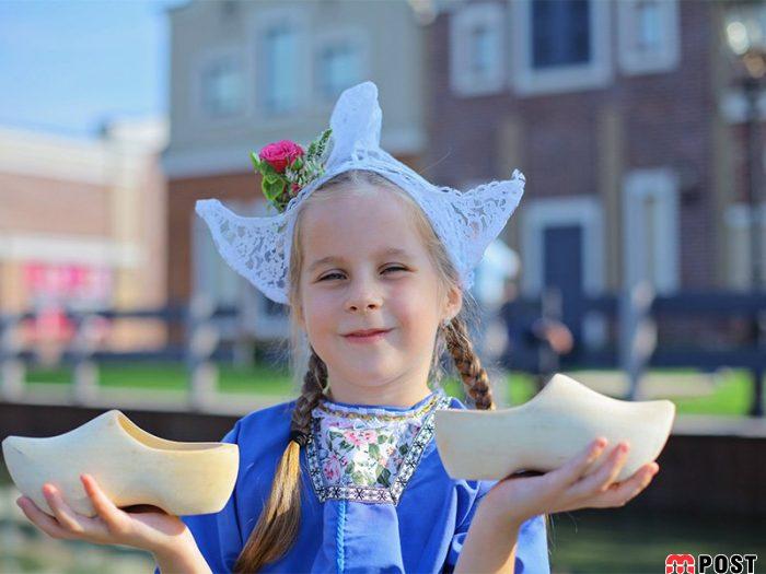 آشنایی با محبوب ترین و جذاب ترین لباس های سنتی اروپا 2 لباس های سنتی اروپا