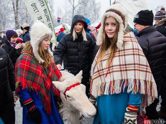 آشنایی با محبوب ترین و جذاب ترین لباس های سنتی اروپا 3 لباس های سنتی اروپا