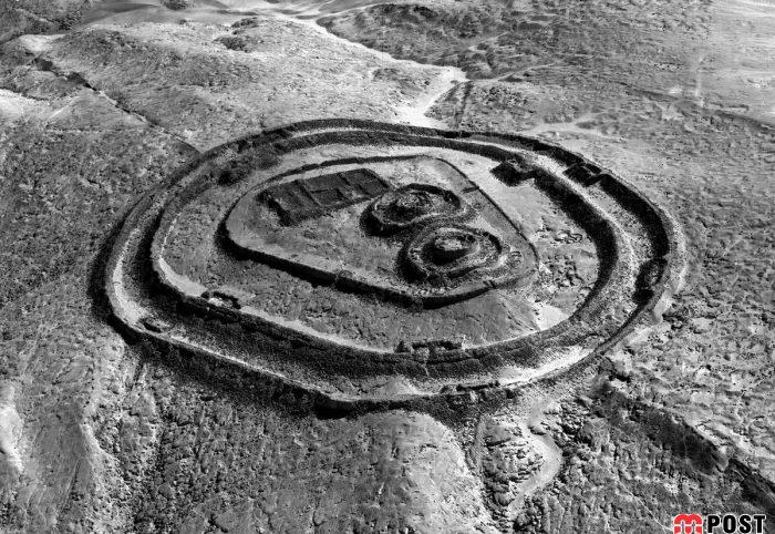 آیا بنای باستانی چانکیلو Chankillo توسط موجودات فضایی ساخته شده است + عکس 2 بنای باستانی چانکیلو Chankillo