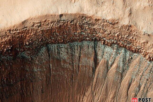 دهانه یخ زده مریخ